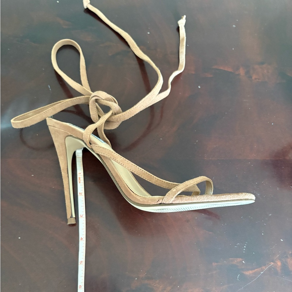 Steve Madden Suede Nude Lace-Up Sandals 8.5 - Picture 4 of 4